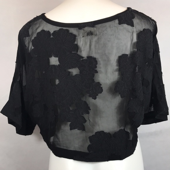 🍄Aritzia Wilfred Black Blayze Blouse - Picture 6 of 16